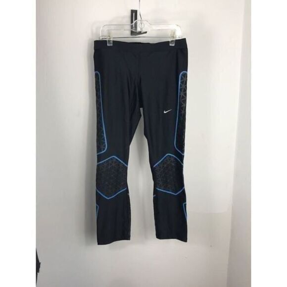 Nike Dri Fit black Capri leggings size M…590 - Picture 1 of 5